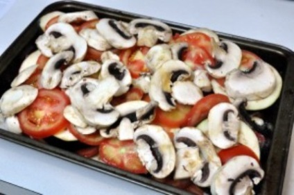 Vinete coapte în cuptor cu branza si fungi (ciuperci) Vinete, cuptor la cuptor cu ciuperci și brânză