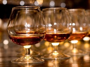 Ideea de afaceri de producție coniac (brandy acasă) producție de afaceri idee coniac