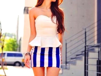 Bluza cu bluza basc cu fotografii de basci (basci) Bluza cu bluza basc cu basci fotografie