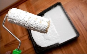 Vopseaua plafonul - selectarea tesatura special (folosind o tehnică de pictură) Cum să picteze tavanul - oferă o selecție de materiale de finisare