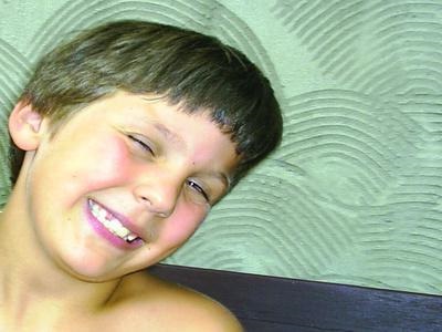Ce se poate face în cazul în care un copil clipind frecvent ochii (ochii unui copil de multe ori clipește) Ce se poate face în cazul în care un copil clipește în mod frecvent ochii