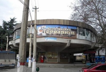 Ce lucruri interesante pot fi găsite în profesorului Corner (profesorala) Ce lucruri interesante pot fi găsite în Colțul profesorului