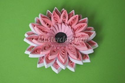 floare gerbera cu propriile sale mâini (Exemplu) floare gerbera cu propriile sale mâini