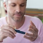 Diabetul la bărbați tineri și femei din fetele de la o varsta frageda boala mai tinere (de sex feminin) Diabetul la bărbați tineri și femei din fetele de la o varsta frageda boala devine mai tineri