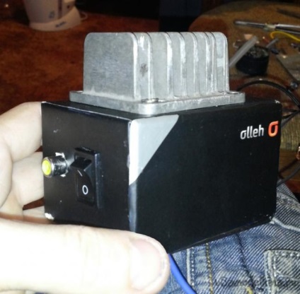 Amplificator stereo de acasă cu mâinile (de putere) Amplificator Acasă cu mâinile