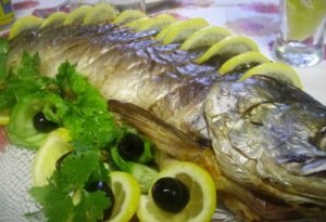 pește umplute în întregime, feluri de mâncare preferate (Moale) pește umplute în întregime, feluri de mâncare preferate