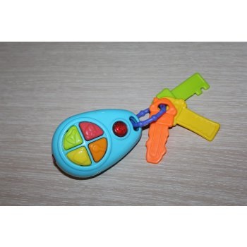 Jucării pentru copii mici (sortator, puzzle-uri inserturi, piramide, păpuși, și zornăitoare (Împreună Fisher Price) Jucării pentru Tots (sorter, puzzle-garnituri, piramide, păpuși, sunatoare, etc.