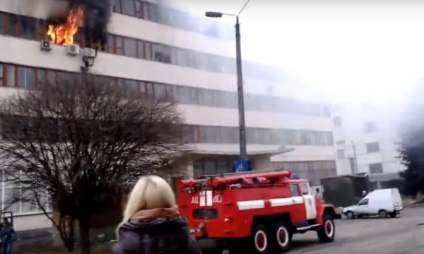Sursele de aprindere și la cald tipuri medii și condiții de formare (mediu) Surse de aprindere și tipuri medii calde și condițiile de formare