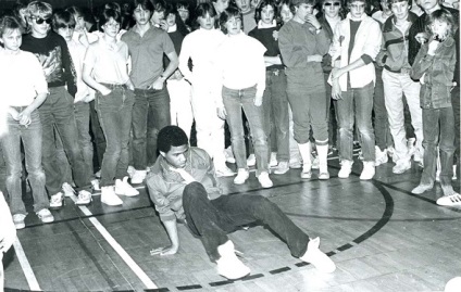 Istoria breakdance (Rock Steady Team) Istoria breakdance