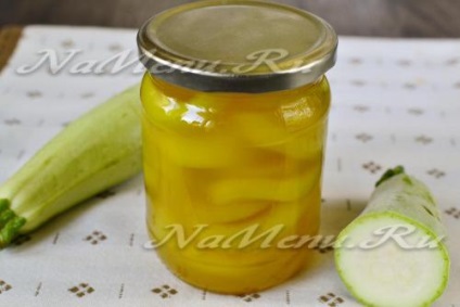 Squash cum ar fi ananas în timpul iernii cu suc de ananas (suc de fructe) Dovlecei, cum ar fi ananas în timpul iernii cu suc de ananas