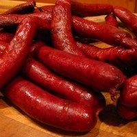 Kabanossi la domiciliu (acasă) Kabanossi la domiciliu