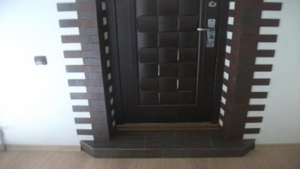 Ca ușă decora materiale formă ușă de intrare (deschidere) Cum de a decora o ușă tip ușă de materiale