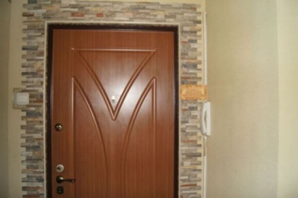 Ca ușă decora materiale formă ușă de intrare (deschidere) Cum de a decora o ușă tip ușă de materiale