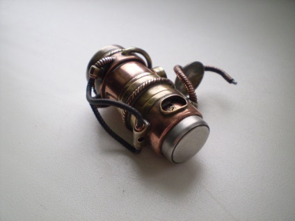 Cum interfoane unitate flash-cheie în stilul Steampunk cu mâinile lor, mozgochiny (element unitate flash) Cum interfoane unitate flash-cheie în stilul Steampunk cu mâinile lor, mozgochiny