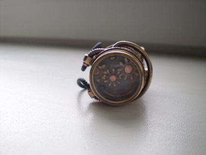 Cum interfoane unitate flash-cheie în stilul Steampunk cu mâinile lor, mozgochiny (element unitate flash) Cum interfoane unitate flash-cheie în stilul Steampunk cu mâinile lor, mozgochiny