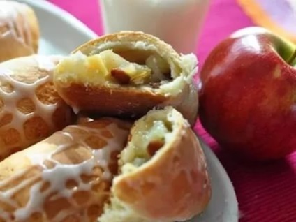 Cum se face umplutura pentru plăcinte cu mere (mere) Cum se face umplutura pentru plăcinte cu mere
