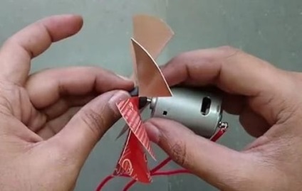 Cum de a face aspiratorul din sticla cu mâinile (sticle) Cum de a face aspiratorul din sticla cu mâinile