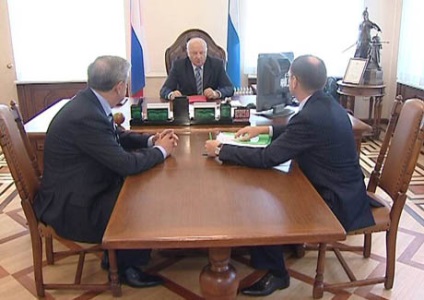 Cum de a deveni senator în România, care la numit pe elev - Kremlin sau Rossel (Rossel) Cum de a deveni senator în România, care la numit pe elev - Kremlin sau Rossel