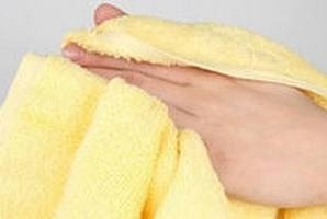 Cum se deduce pete din grăsime trucuri interne (spoturi) Cum se deduce pete de grăsime de trucuri de casă