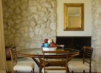 Piatra de pereti din apartament (pereți) Piatra pentru pereții din apartament