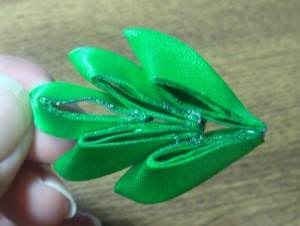 petale Kanzashi de panglici de satin (foto) (petală do kanzashi master-class de bandă) petale Kanzashi de panglici de satin (foto)