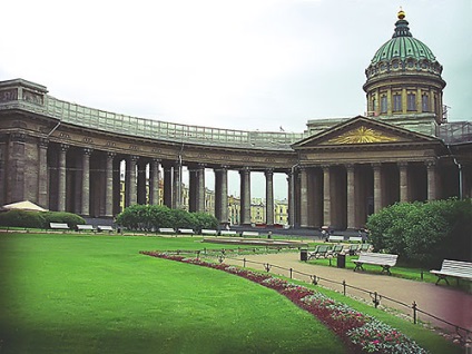 Catedrala Kazan din Sankt-Petersburg (Kazan) Catedrala Kazan din Sankt-Petersburg