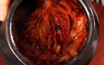 Kimchi - bucătăria coreeană supa (un varf de cutit de piper negru) Kimchi - coreeană bucătărie supa