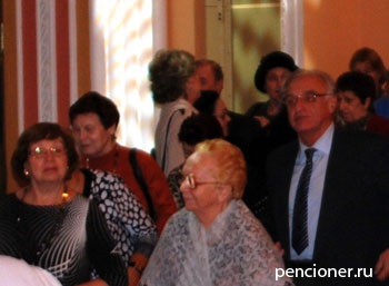 Rata de înlocuire de pensii pensionar nou (înlocuire) Coeficientul de schimb noi de pensii pensionară