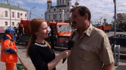 Moscoviții discuta despre demolarea de pavilioane comerciale „Acum am purta cu mine“ (demolarea tarabelor) Moscoviții discuta despre demolarea de pavilioane comerciale „Acum am purta cu mine“