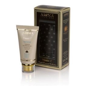 Crema de noapte nutritiva cu minerale din Marea Moartă (smântână) Crema de noapte nutritiva cu minerale din Marea Moartă