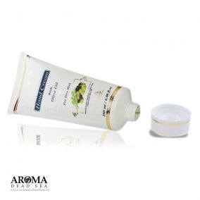 Crema de noapte nutritiva cu minerale din Marea Moartă (nutrienți) Crema de noapte nutritiva cu minerale din Marea Moartă