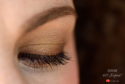 Noul și versiunea veche a umbrei 5 Couleurs Dior eyeshadow paleta, frumusete este unic (Eyeshadow) Noul și versiunea veche a umbrei dior 5 Couleurs paleta de fard de pleoape, frumusete este unic