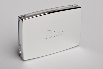 Nyudovye mozaic dior reviver ochi, din interior frumusete (ochi umbra) Nyudovye mozaic dior ochi reviver, din interior frumusete