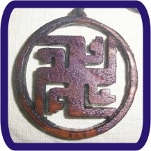 Amulete purtate sub haine (slavă simbol religios) amulete purtate pe sub haine