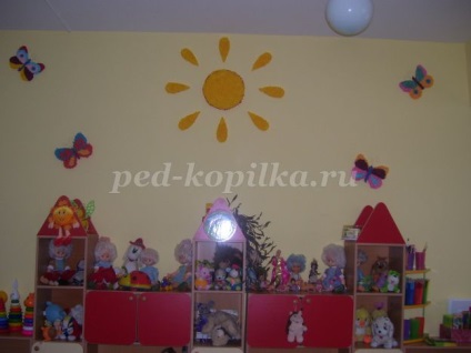Design de perete în grădiniță cu mâinile lor (lor) Design de perete în grădiniță cu propriile lor mâini