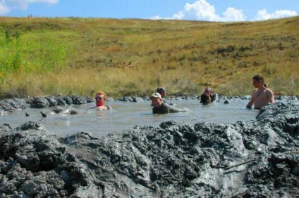 Lacul Chokrak (Krym) și nămolul terapeutic (noroi) Lacul Chokrak (Krym) și nămolul terapeutic