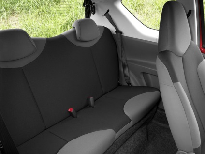 Peugeot 107 - economisire fără Frontiere (economii) Peugeot 107 - economia fără frontiere