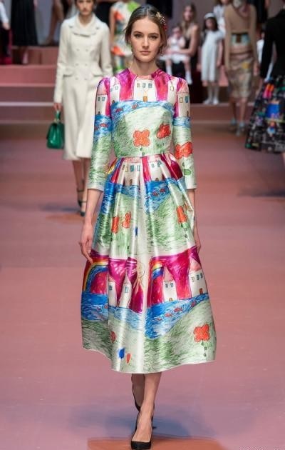 Rochii dolce - gabbana toamna-iarna 2015-16 fotografie (gabbana) Rochii dolce - gabbana toamna-iarna 2015-16 Foto
