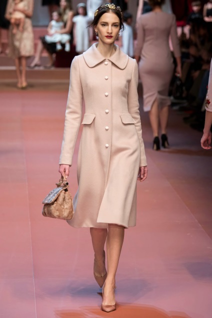Rochii dolce - gabbana toamna-iarna 2015-16 fotografie (dolce) Rochii dolce - gabbana toamna-iarna 2015-16 Foto