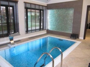 Dale pentru căptușeala piscină, cum să se stabilească o fotografie și finisare (foto) Dale pentru căptușeala piscină, cum să se stabilească o fotografie și finisare