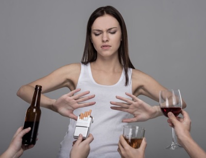 De ce gume sângerare - o trecere în revistă a principalelor motive (gume) De ce gume sângerare - o trecere în revistă a principalelor motive pentru