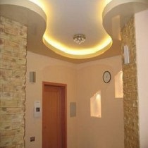 lumini plafon bandă LED-uri cu mâinile fotografia lui, montare și instalare (plafon) Plafonul lumini cu LED-uri panglică fotografie cu dvs. mâinile proprii, instalare și asamblare