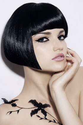 Eyeliner - ceea ce este mai bine (linii foarte subțiri curate) Eyeliner - ce mai bine