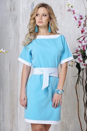 Machiaj potrivit pentru rochie albastră (cald) Machiaj potrivit pentru rochie albastră