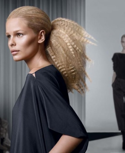 Hairstyle plisat 24 fotografii în păr mediu și lung (păr de lungime medie) Hairstyle plisat 24 fotografii în păr mediu și lung