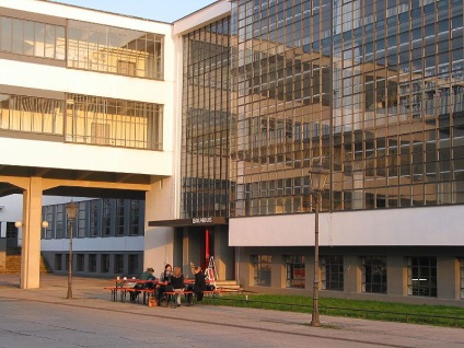 Proiectul Modernismul in arhitectura secolului 20 (arhitectura) Proiectul Modernismul in arhitectura secolului 20