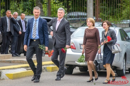 Spune la revedere de la fiul ei Yarmoshyna a venit prima persoană din țară (necrolog) Spune la revedere de la fiul ei Yarmoshyna a venit prima persoană din țară
