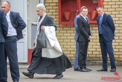 Spune la revedere de la fiul ei Yarmoshyna a venit prima persoană din țară (Yarmoshyna) Spune la revedere de la fiul ei Yarmoshyna a venit prima persoană din țară
