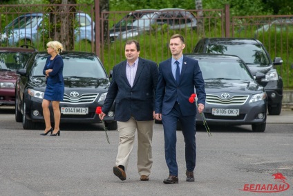 Spune la revedere de la fiul ei Yarmoshyna a venit prima persoană din țară (fiul) Spune la revedere de la fiul ei Yarmoshyna a venit prima persoană din țară