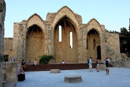 Rhodes în luna iunie (Rhodes) Rhodes în luna iunie